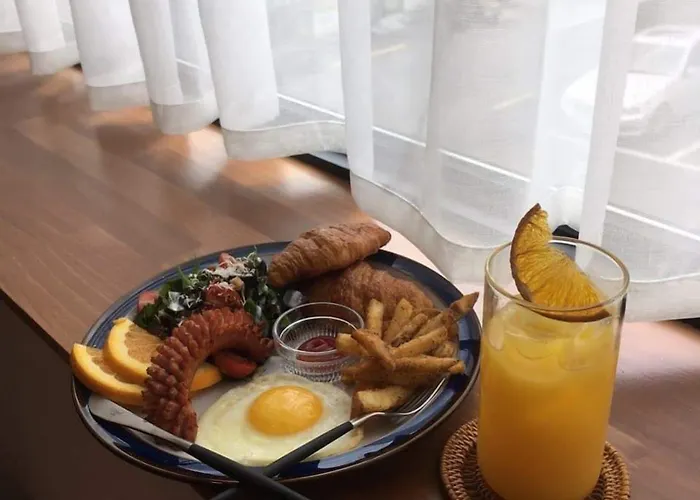 Brown-dot Choeup Hotel Busan