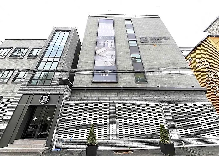 Brown-dot Choeup 2* Busan
