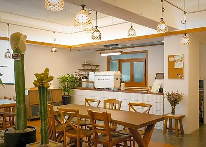 Brown-dot Choeup Busan