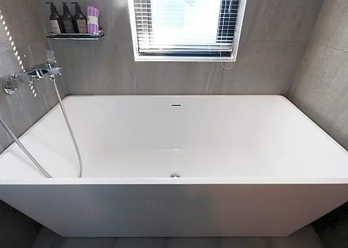 Brown-dot Choeup Hotel Busan